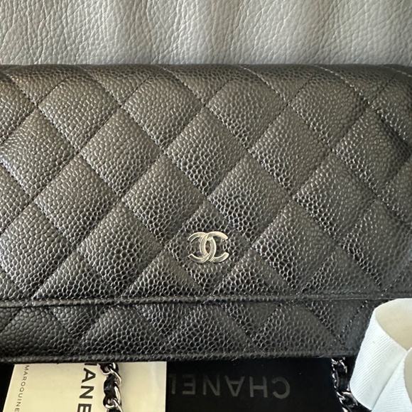 Chanel Wallet on Chain - Picture 16 of 16